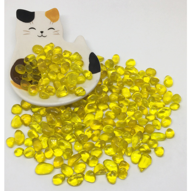 4909-loose yellow glass.jpg