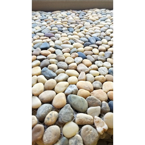 4807-yellow black white river pebble mosaic.jpg