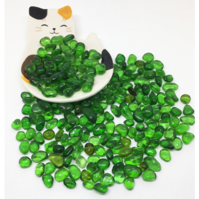 4910-loose green glass.jpg